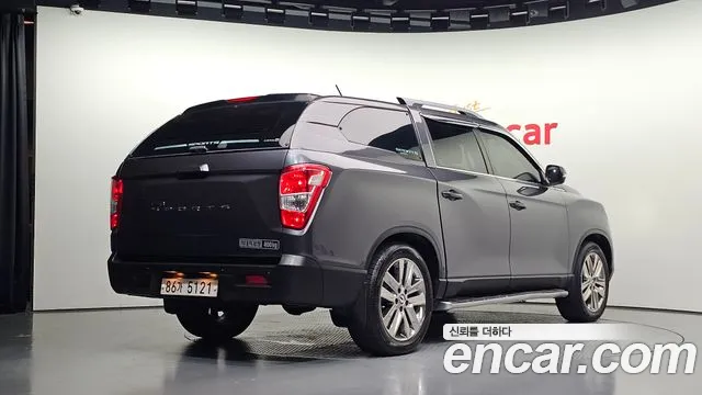 KG_Mobility_Ssangyong Rexton 2020 thumb 2