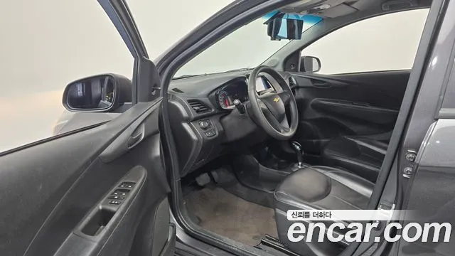 ChevroletGMDaewoo Spark 2016 thumb 10