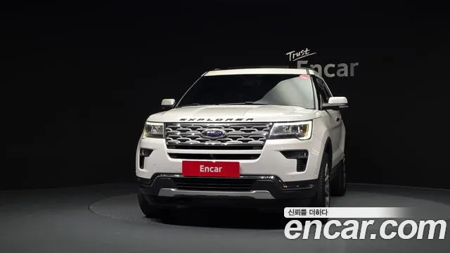 Ford Explorer 2018 thumb 3