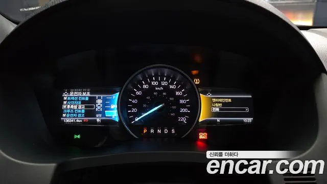 Ford Explorer 2018 thumb 8