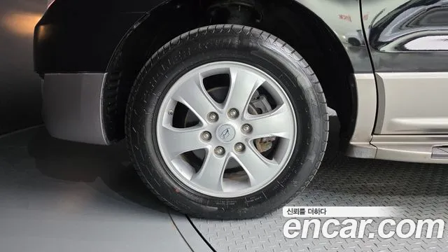 Hyundai Starex 2015 thumb 5