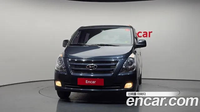 Hyundai Starex 2016 thumb 3