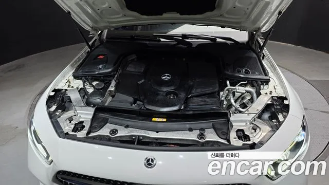 Mercedes-Benz CLS-Class 2019 thumb 6