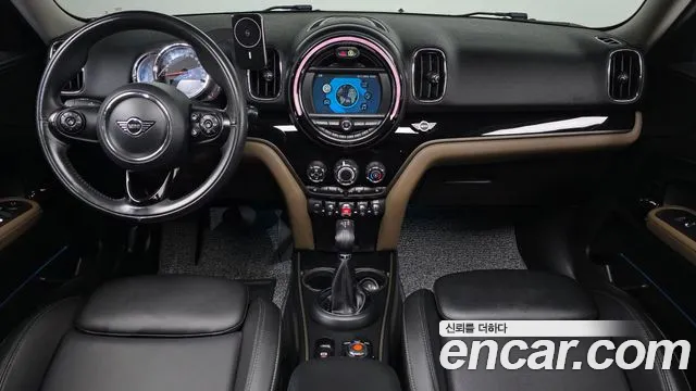 MINI Countryman 2019 thumb 7