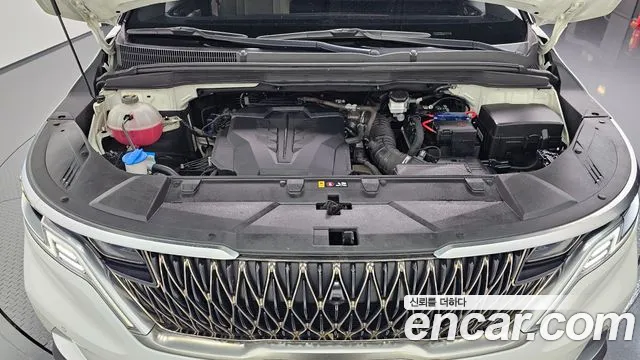Kia Carnival 2020 thumb 5