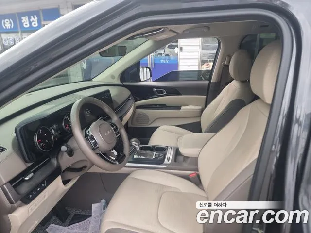 Kia Carnival 2023 thumb 7
