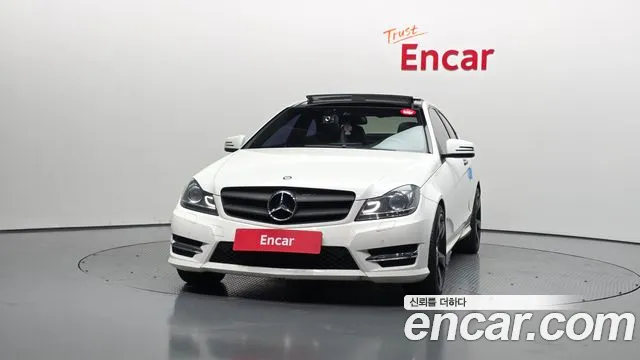 Mercedes-Benz C-Класс 2013 thumb 3
