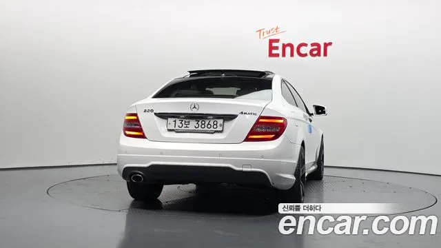 Mercedes-Benz C-Класс 2013 thumb 4