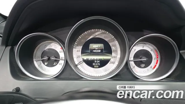 Mercedes-Benz C-Класс 2013 thumb 8