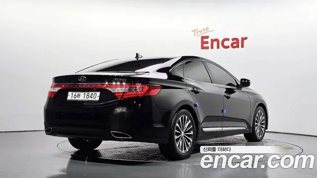 Hyundai Grandeur 2014 thumb 2