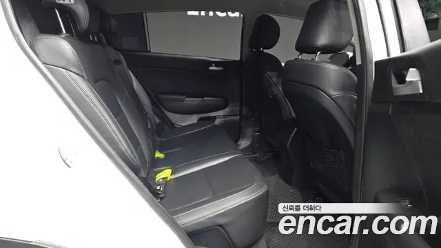 Kia Sportage 2018 thumb 11