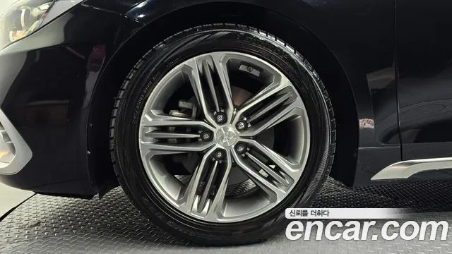 Hyundai Grandeur 2016 thumb 5