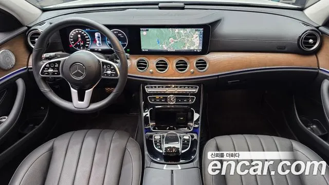 Mercedes-Benz E-Класс 2020 thumb 7