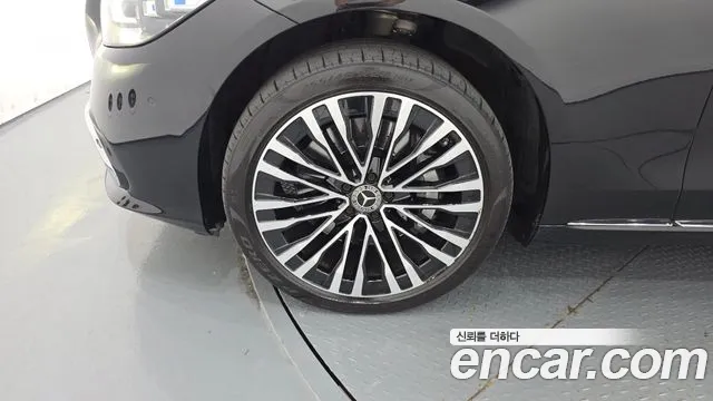 Mercedes-Benz S-Класс 2021 thumb 4
