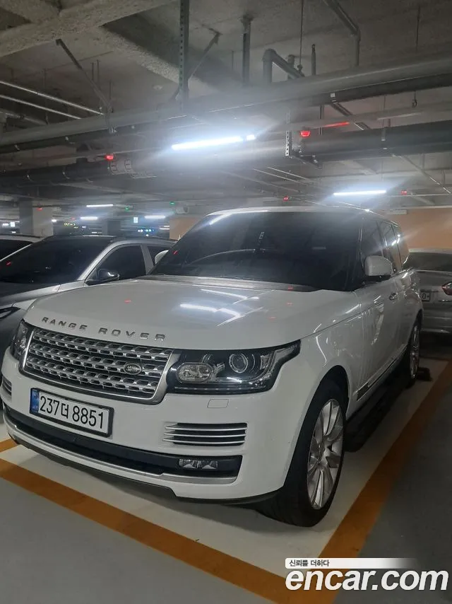 Land Rover Range Rover 2016 thumb 3