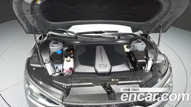Kia EV6 2023 thumb 5