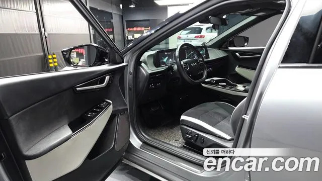 Kia EV6 2023 thumb 9