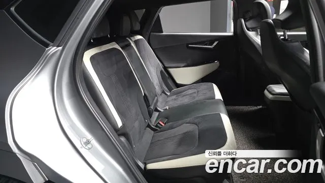 Kia EV6 2023 thumb 11