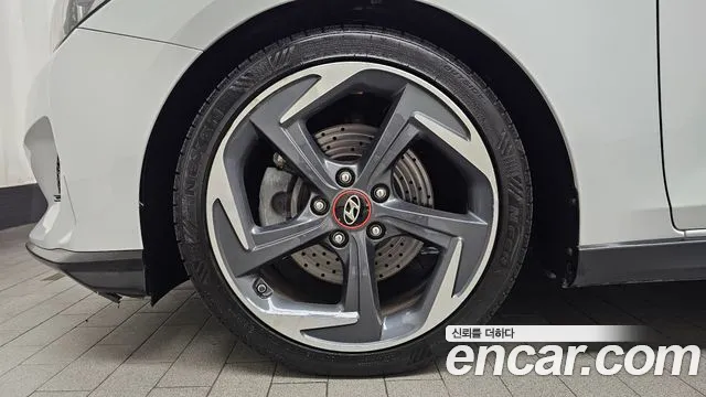 Hyundai Veloster 2019 thumb 4