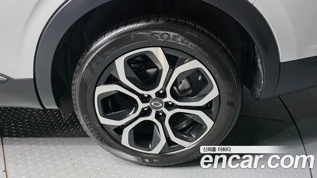 Renault-KoreaSamsung Arkana 2023 thumb 4