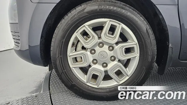 Hyundai Staria 2022 thumb 5