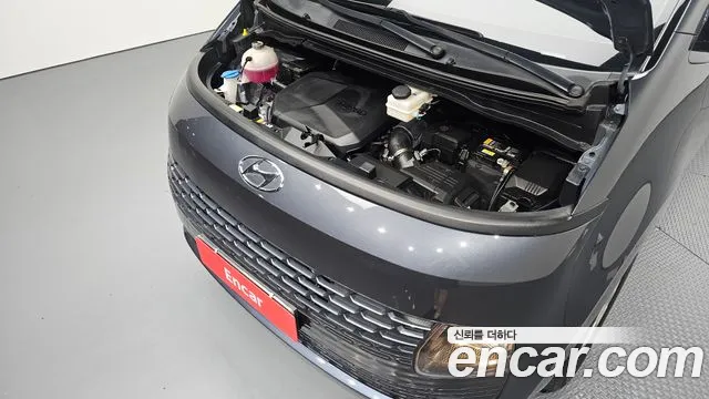 Hyundai Staria 2022 thumb 6