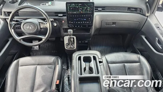 Hyundai Staria 2022 thumb 7