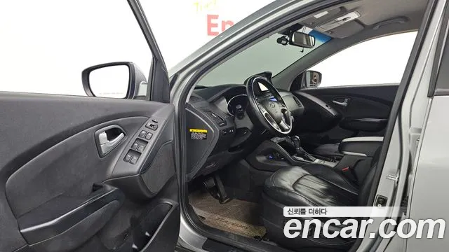 Hyundai Tucson 2013 thumb 10