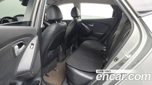 Hyundai Tucson 2013 thumb 12