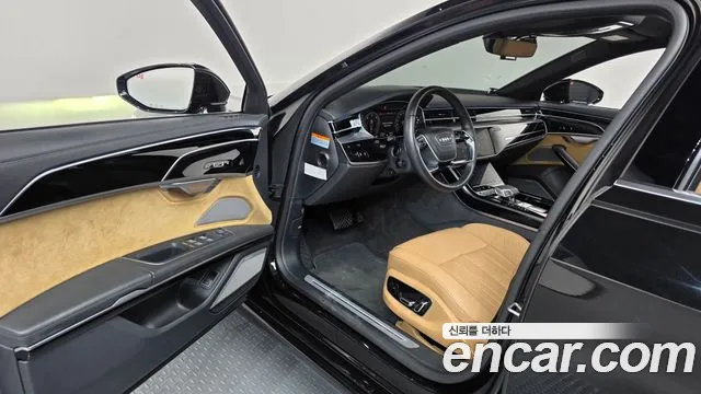 Audi A8 2021 thumb 10