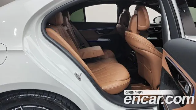 Mercedes-Benz E-Класс 2026 thumb 10