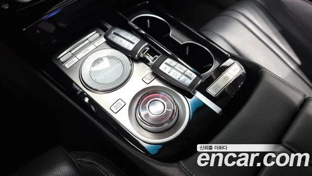 Genesis G80 2021 thumb 9