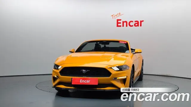 Ford Mustang Mach-E 2022 thumb 2
