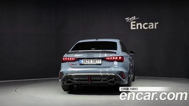 Audi RS3 2026 thumb 4