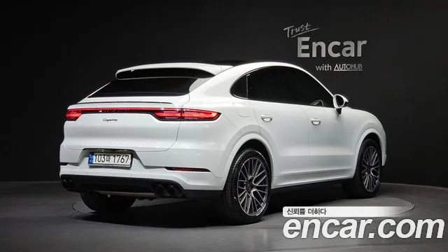 Porsche Cayenne 2021 thumb 2