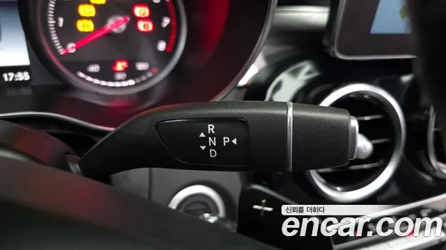 Mercedes-Benz C-Класс 2017 thumb 9