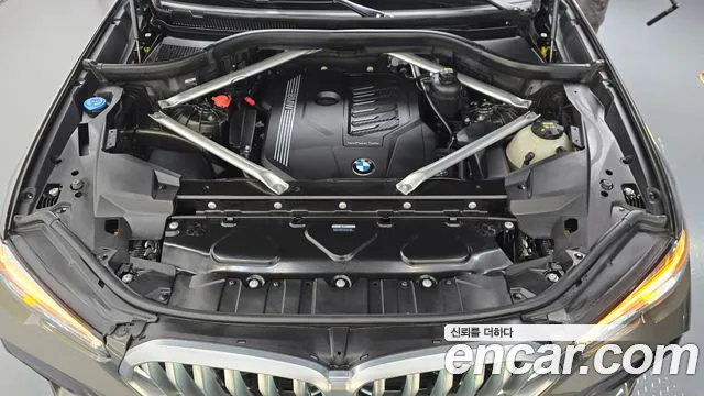 BMW X6 2022 thumb 5