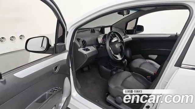 ChevroletGMDaewoo Spark 2015 thumb 10