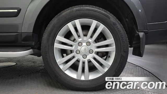 Land Rover Discovery 2014 thumb 5