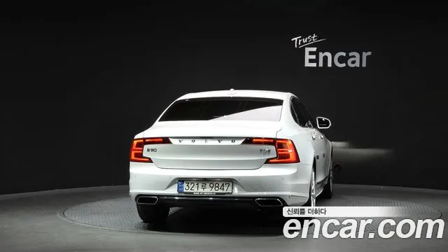 Volvo S90 2019 thumb 4