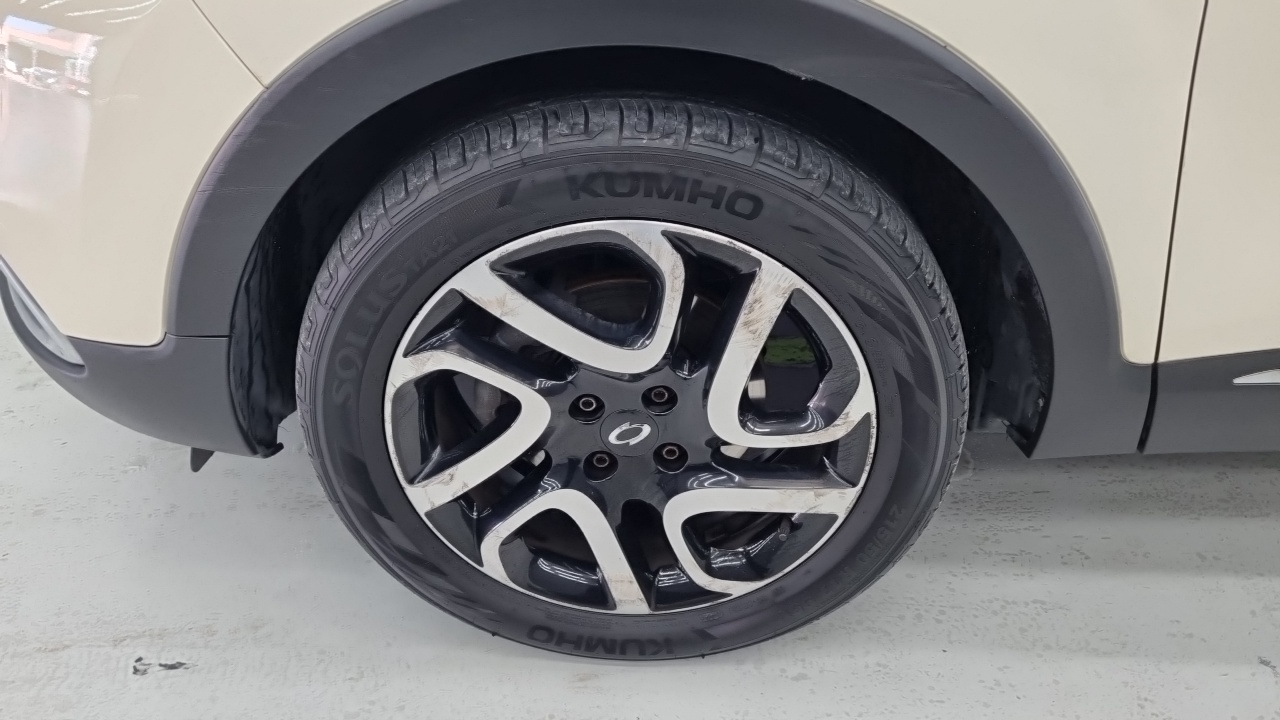 Renault-KoreaSamsung Captur 2014 thumb 5
