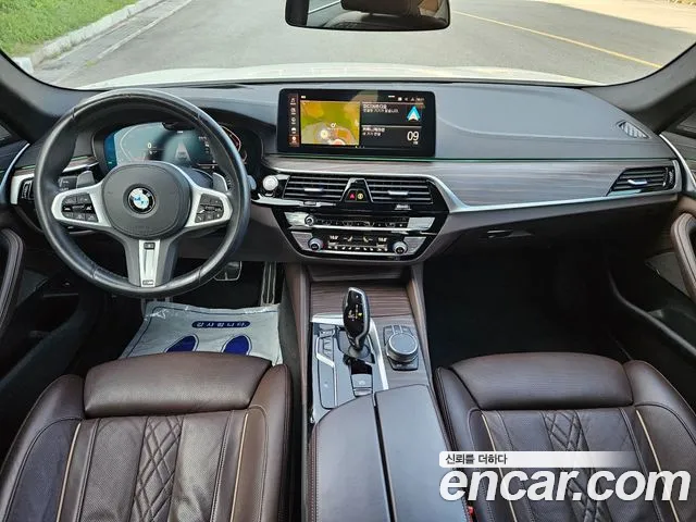 BMW 5-Series 2020 thumb 7