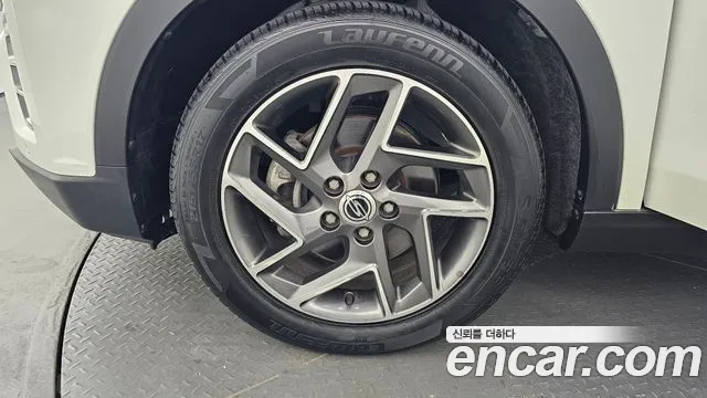 KG_Mobility_Ssangyong TIBOLI 2022 thumb 5