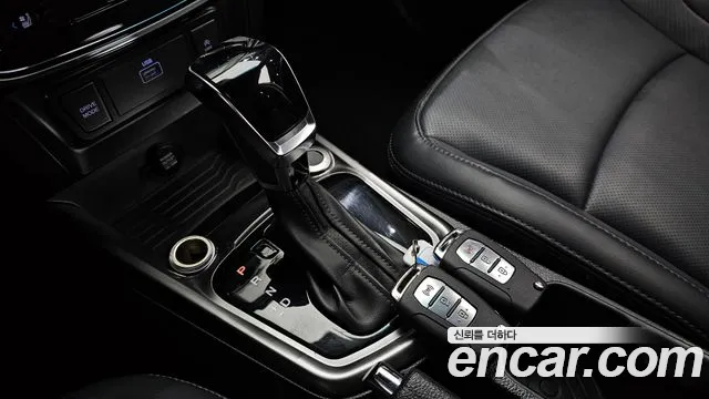 KG_Mobility_Ssangyong TIBOLI 2022 thumb 9