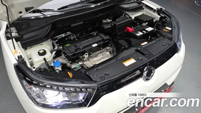 KG_Mobility_Ssangyong TIBOLI 2017 thumb 6