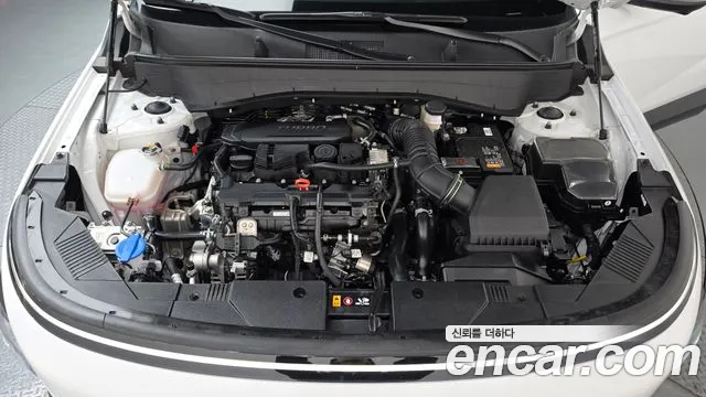Hyundai Kona 2025 thumb 6