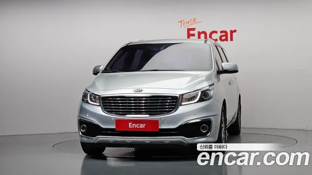 Kia Carnival 2016 thumb 3