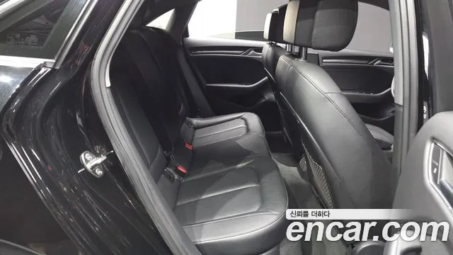 Audi A3 2020 thumb 11
