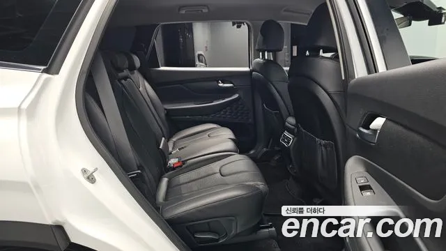 Hyundai Santa Fe 2021 thumb 11