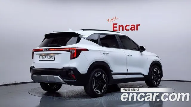 Kia Seltos 2022 thumb 2